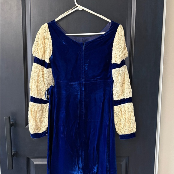 Vintage Renaissance Faire Blue Velvet Ivory Lace Medieval Dress Costume XS - Picture 6 of 12